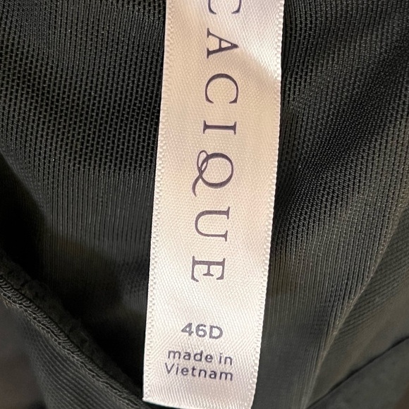 Cacique Balconette  in Black/Gold NWT - Picture 10 of 10